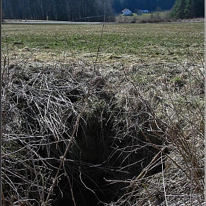 Švarcava / Schwarzau (463m) - studna u hostince